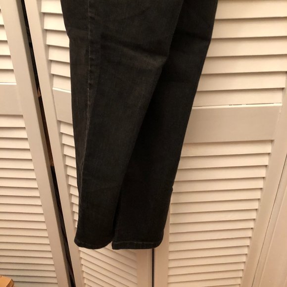 White House Black Market women bootcut "Black" label jeans, XL - Picture 9 of 9